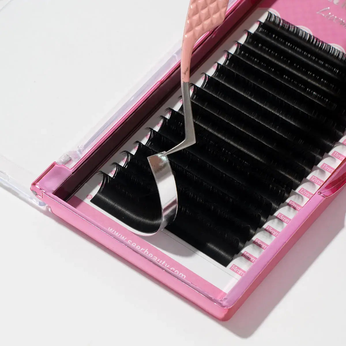 0.20MM Classic Lash Extensions (Luxmere) SEERBEAUTY