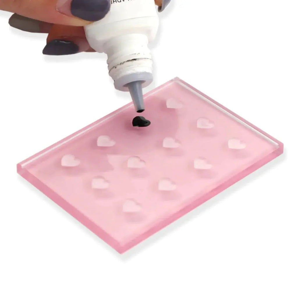 12 Heart-Shaped Hole Glue Holder Redberry