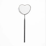 Mirror for heart-shaped lashes seerbeauty