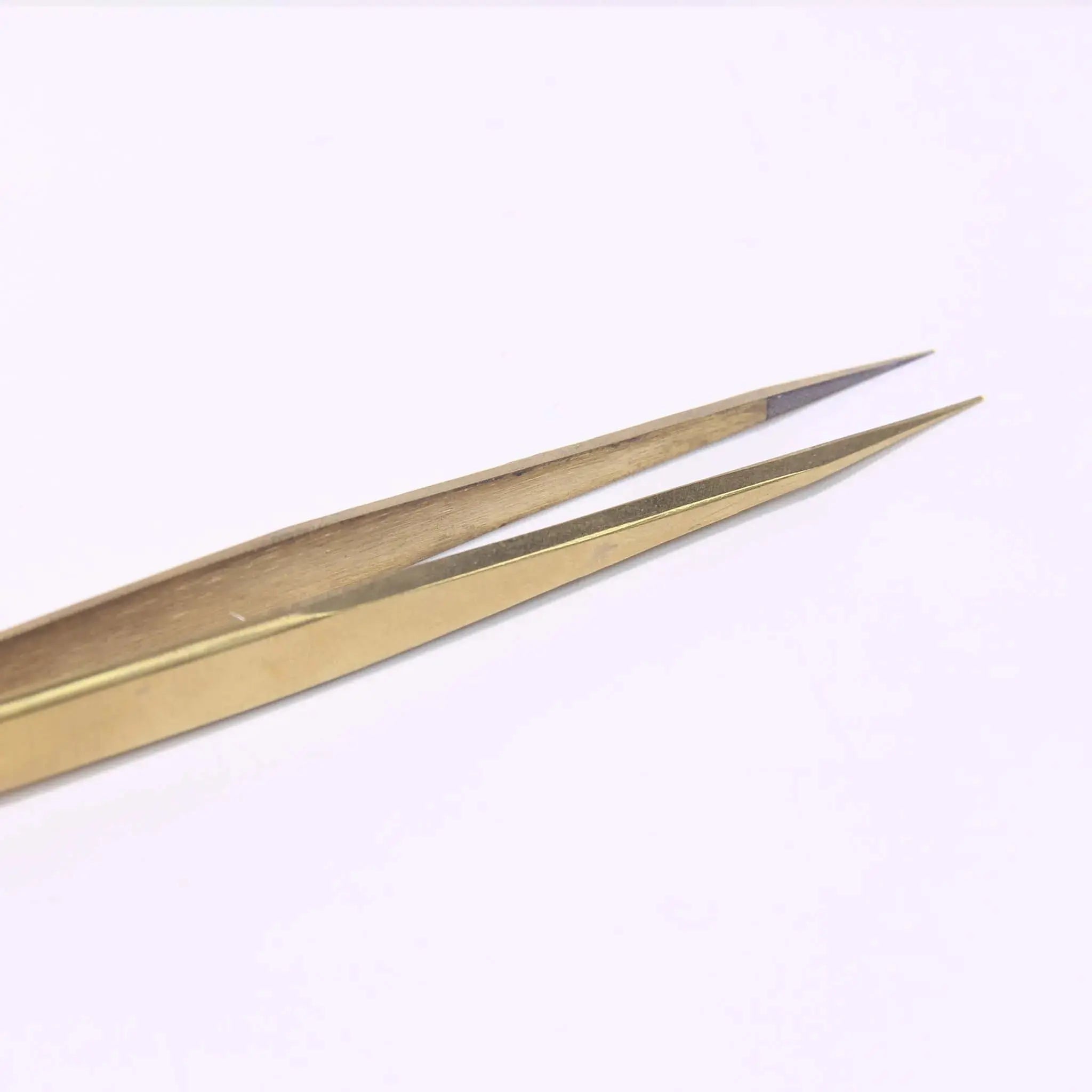 GSL-03 FIBER TIP GOLD TWEEZERS FOR EYELASH EXTENSION seerbeauty