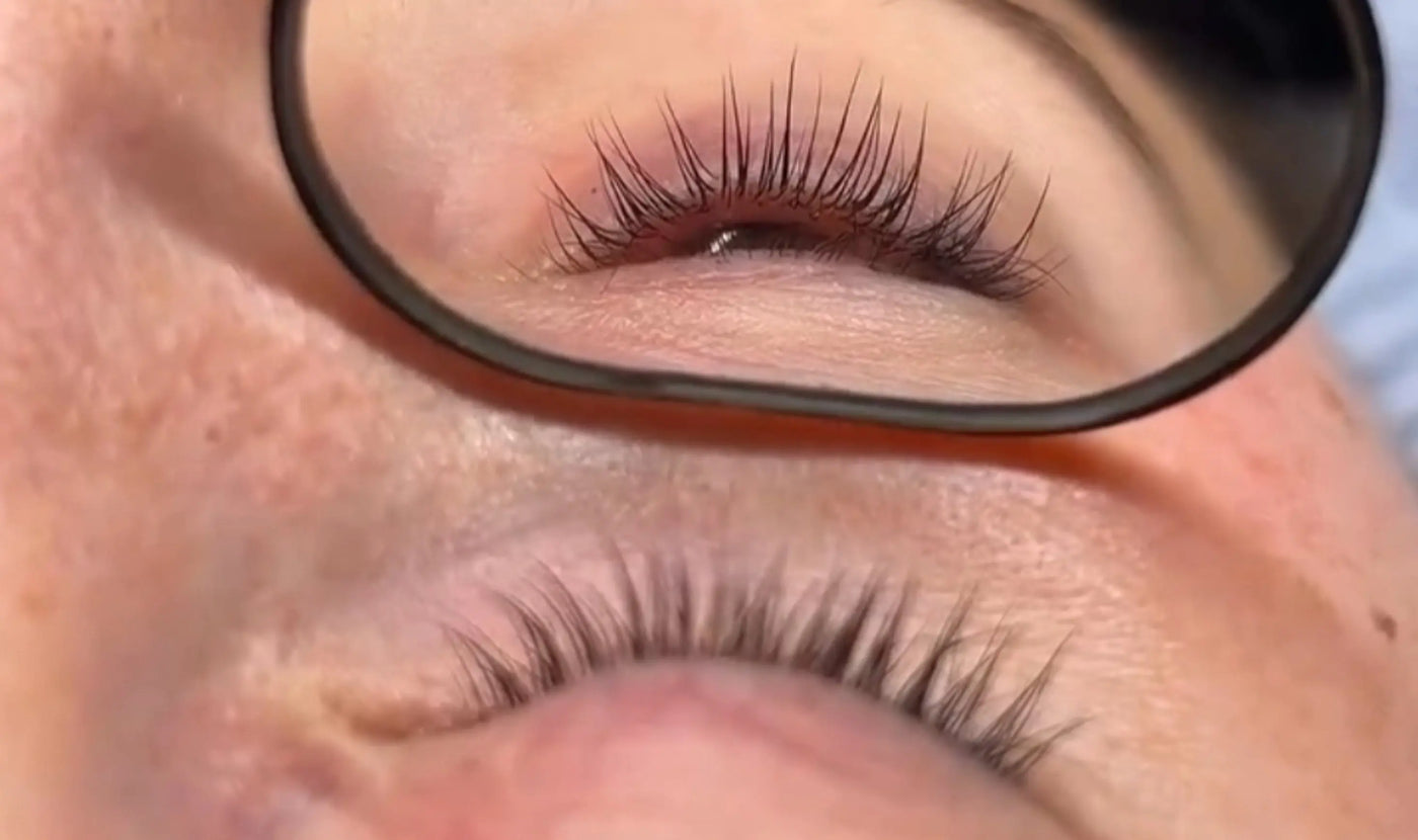 Korean Lash Lift vs Classic Lash Lift – What’s the Difference?