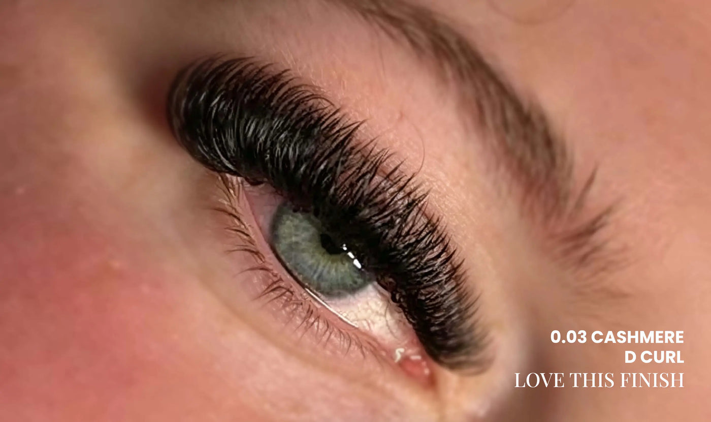 What Makes a Lash Set Look Clean and Professional