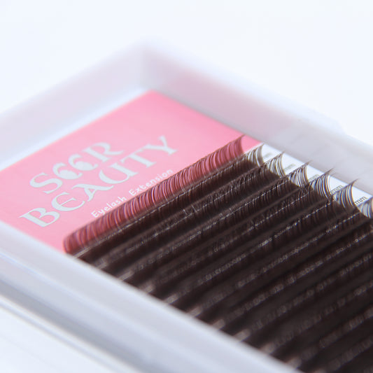 Embrace-the-Beauty-of-Brown-Lashes-with-SeerBeauty-A-Lash-Artist-s-Guide seerbeauty