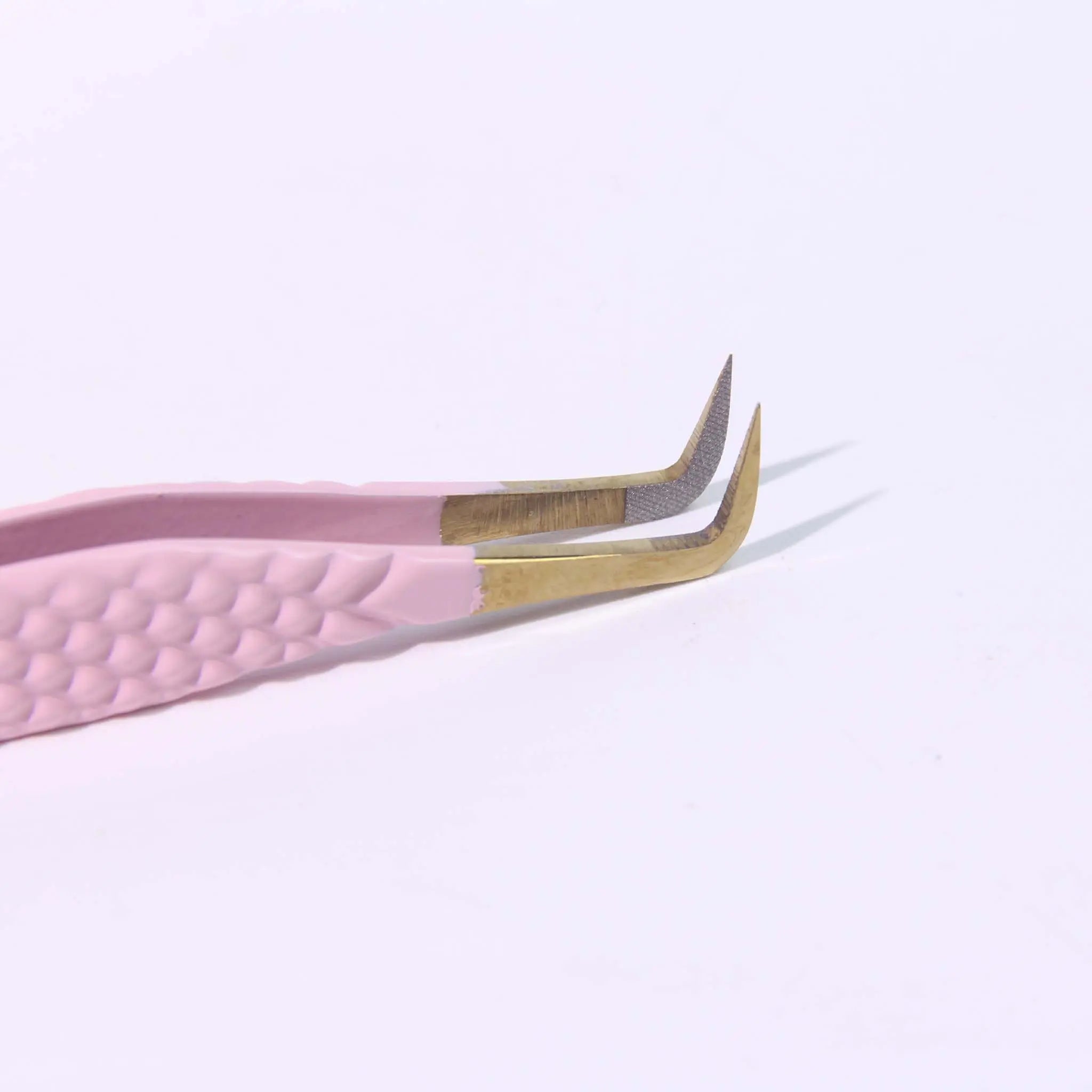 BP-02 FIBER TIP Baby Pink 90 Degree Tweezers seerbeauty