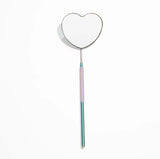 Mirror for heart-shaped lashes seerbeauty